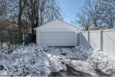 341 Forest Dr, Union Township, NJ 07083 - Photo 43