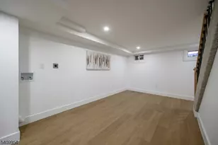 341 Forest Dr, Union Township, NJ 07083 - Photo 33