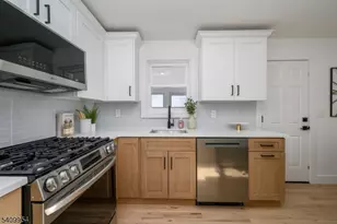 341 Forest Dr, Union Township, NJ 07083 - Photo 13