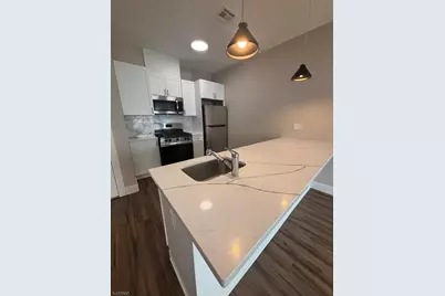 118 Elm St Unit #4, Newark, NJ 07105 - Photo 3