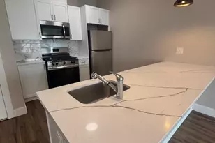 118 Elm St Unit, Newark, NJ 07105 - Photo 3