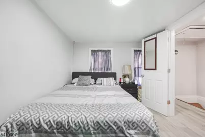 418 S 10th St, Newark, NJ 07103 - Photo 11