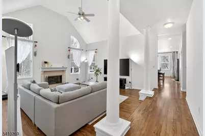 14 Stone Cliff Ter, Jefferson Township, NJ 07438 - Photo 17