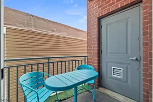 172 Culver Ave, Jersey City, NJ 07305 - Photo 21