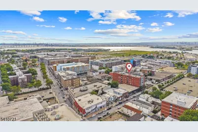 172 Culver Ave #206, Jersey City, NJ 07305 - Photo 33