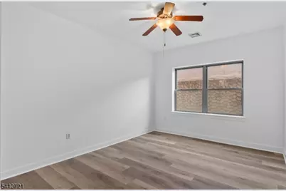 172 Culver Ave #206, Jersey City, NJ 07305 - Photo 19