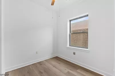 172 Culver Ave #206, Jersey City, NJ 07305 - Photo 13