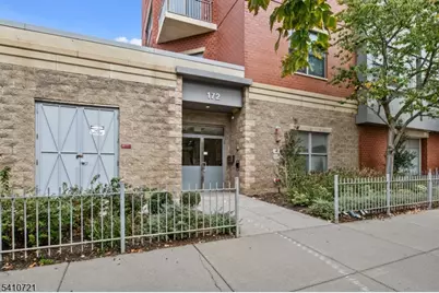 172 Culver Ave #206, Jersey City, NJ 07305 - Photo 3