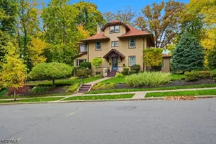 238 Rutgers Pl, Nutley, NJ 07110 - Photo 3