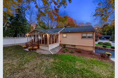 26 Pihlman Pl, Chatham, NJ 07928 - Photo 15