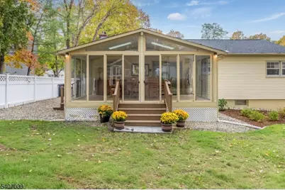 26 Pihlman Pl, Chatham, NJ 07928 - Photo 33