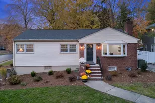 26 Pihlman Pl, Chatham, NJ 07928 - Photo 1