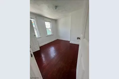 163-165 Brookdale Ave, Newark, NJ 07106 - Photo 7