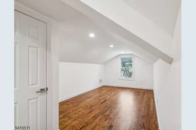 161 Myrtle Ave, Millburn, NJ 07041 - Photo 25