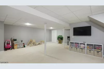 49 Clydesdale Rd, Scotch Plains Township, NJ 07076 - Photo 29