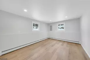 120 Star Lake Rd, Bloomingdale, NJ 07403 - Photo 25