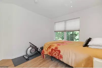 49 Charles Ct, Ocean, NJ 07712 - Photo 17