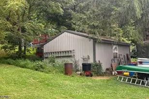 782 Uniontown Rd, Lopatcong Township, NJ 08865 - Photo 35