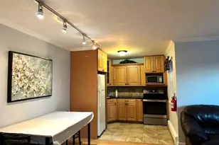 197 N Beverwyck Rd, Parsippany, NJ 07034 - Photo 1