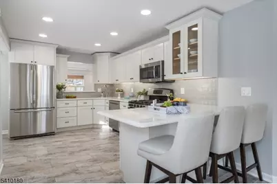 17 Shady Ln, Fanwood, NJ 07023 - Photo 3