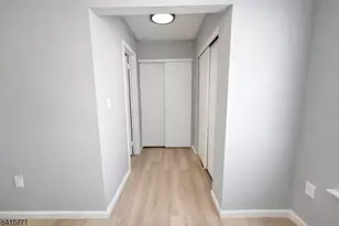 15 Nottingham Way, Franklin Township, NJ 08873 - Photo 19