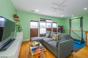 604 Avenue A, Bayonne, NJ 07002 - Photo 27
