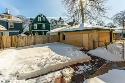 757 Parker St, Newark, NJ 07104 - Photo 27