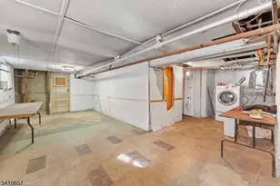 757 Parker St, Newark, NJ 07104 - Photo 25