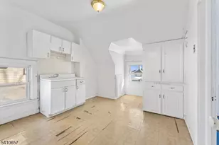 757 Parker St, Newark, NJ 07104 - Photo 21