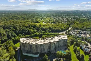 10 Smith Manor Blvd, West Orange Township, NJ 07052 - Photo 35