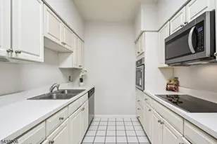 10 Smith Manor Blvd, West Orange Township, NJ 07052 - Photo 11