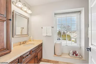 52 Ryan Ln, Lincoln Park, NJ 07035 - Photo 25