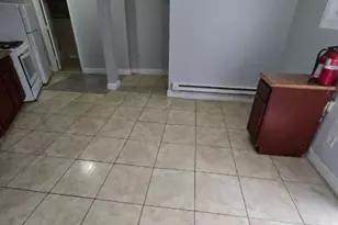 588 S 10th St, Newark, NJ 07103 - Photo 3