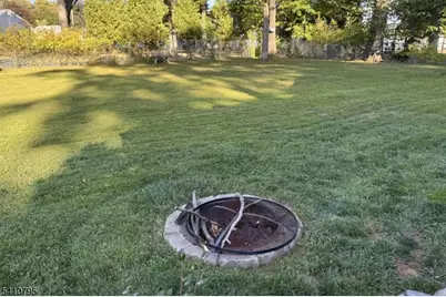 5 Beechwood Dr, Roxbury Township, NJ 07876 - Photo 33