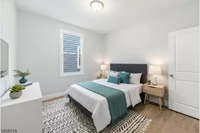 327 S 19th St, Newark, NJ 07103 - Photo 11