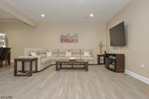 3 Sky View Dr, North Haledon, NJ 07508 - Photo 37