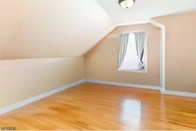 909 Seymour Ave, Linden, NJ 07036 - Photo 13