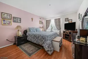 51 Crestview Ln, Mount Arlington, NJ 07856 - Photo 11