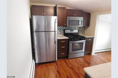 24 Hutchinson Ave, Hawthorne, NJ 07506 - Photo 7