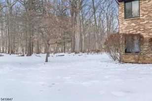 160 Cross Slope Ct, Manalapan Township, NJ 07726 - Photo 15