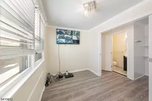 985 Arnet Ave, Union Township, NJ 07083 - Photo 11