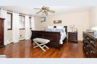 713 Dennis Pl, Linden, NJ 07036 - Photo 15