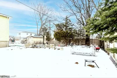 713 Dennis Pl, Linden, NJ 07036 - Photo 5