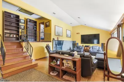 168 Interhaven Ave, North Plainfield, NJ 07060 - Photo 3