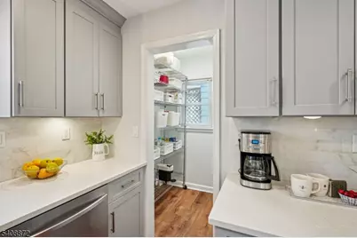 11 Overlook Ter, Maplewood, NJ 07040 - Photo 17