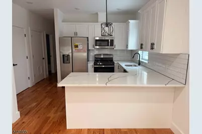 101 S 8th St, Newark, NJ 07107 - Photo 3