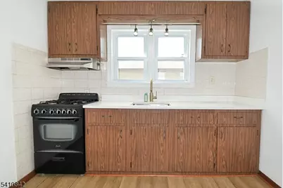 212 W Morris Ave, Linden, NJ 07036 - Photo 19