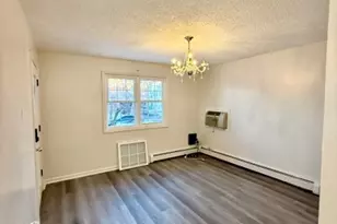 111 Lindegar St, Linden, NJ 07036 - Photo 7