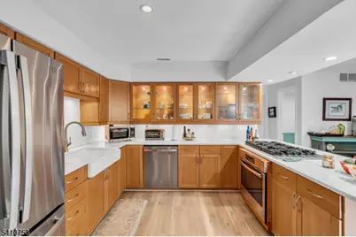 63 Cherrywood Dr, Franklin Township, NJ 08873 - Photo 11