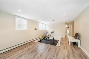 112 Lincoln St, Montclair, NJ 07042 - Photo 19